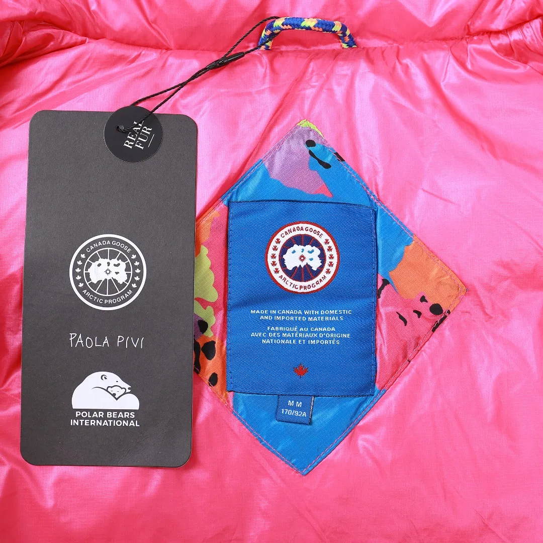 F CANADA GOOSE Atwood 50 ： ， ， ， ， ， ， 。 ， Breathable Power Stretch® ， ， Goose I.D. 2 ： ， ，